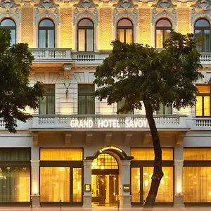 Hotel Est Grand Savoy, Budapest